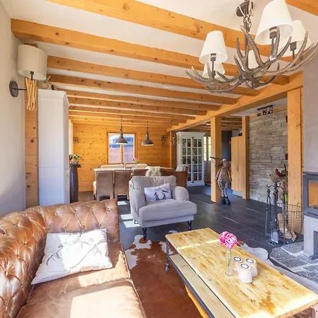 In Near Aletsch Glacier Tatil Evi *