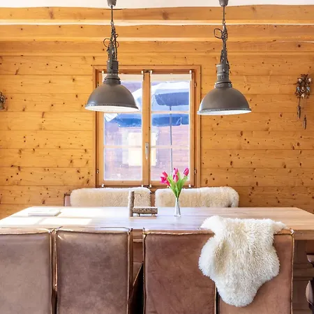 In Near Aletsch Glacier Tatil Evi *